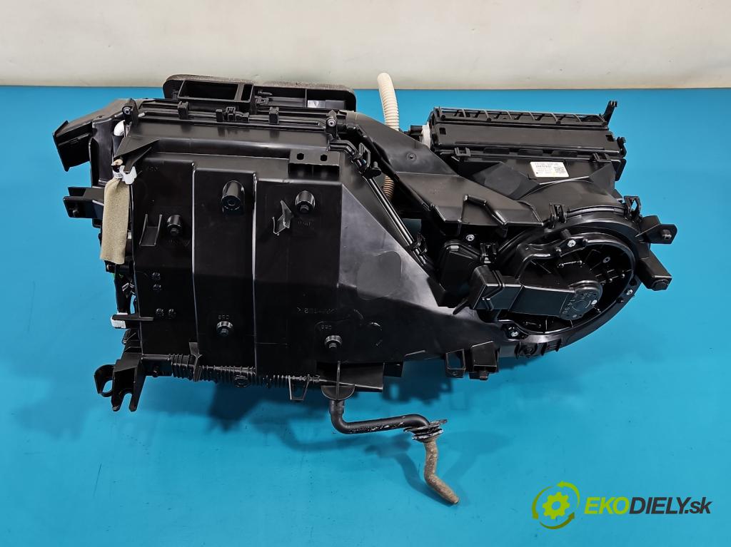 Suzuki Vitara II 2015- 1.6 16V 120 hp manual 88 kW 1586 cm3 5- radiátor 74100-54PJ0 (Radiátor topení)