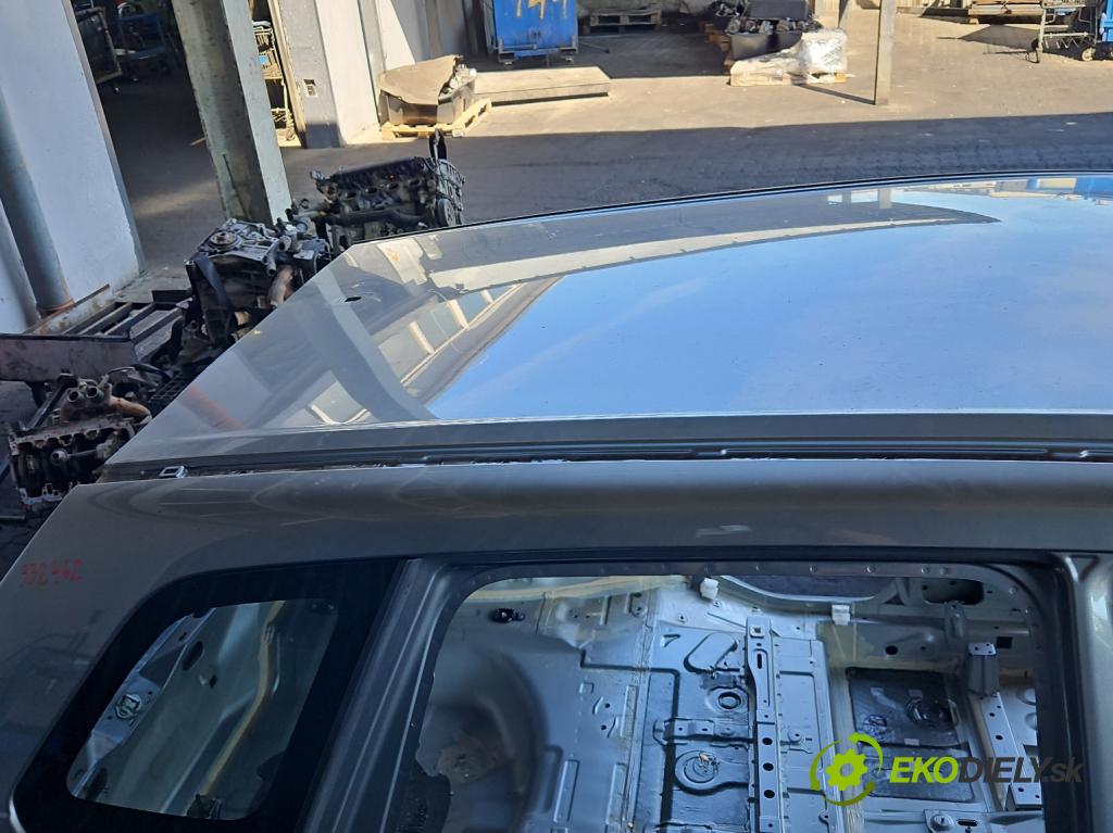 Suzuki Vitara II 2015- 1.6 16V 120 hp manual 88 kW 1586 cm3 5- Strecha: