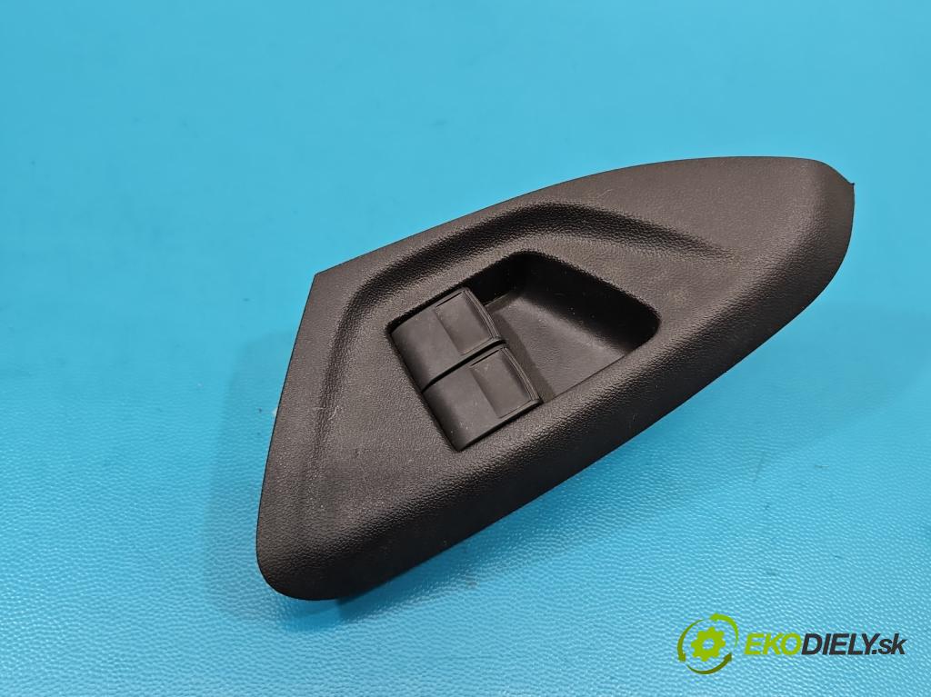 Toyota Aygo II 2014-2022 1.0 vvti 72 hp manual 53 kW 998 cm3 5- Přepínač oken zpětných zrcátek 193114