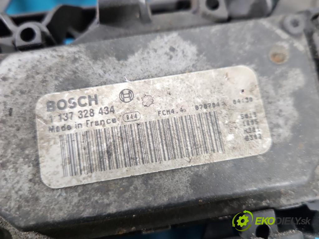 Volvo V70 III 2007-2016 2.4 D5 185 hp automatic 136 kW 2400 cm3 5- ventilátor chladič 1137328434