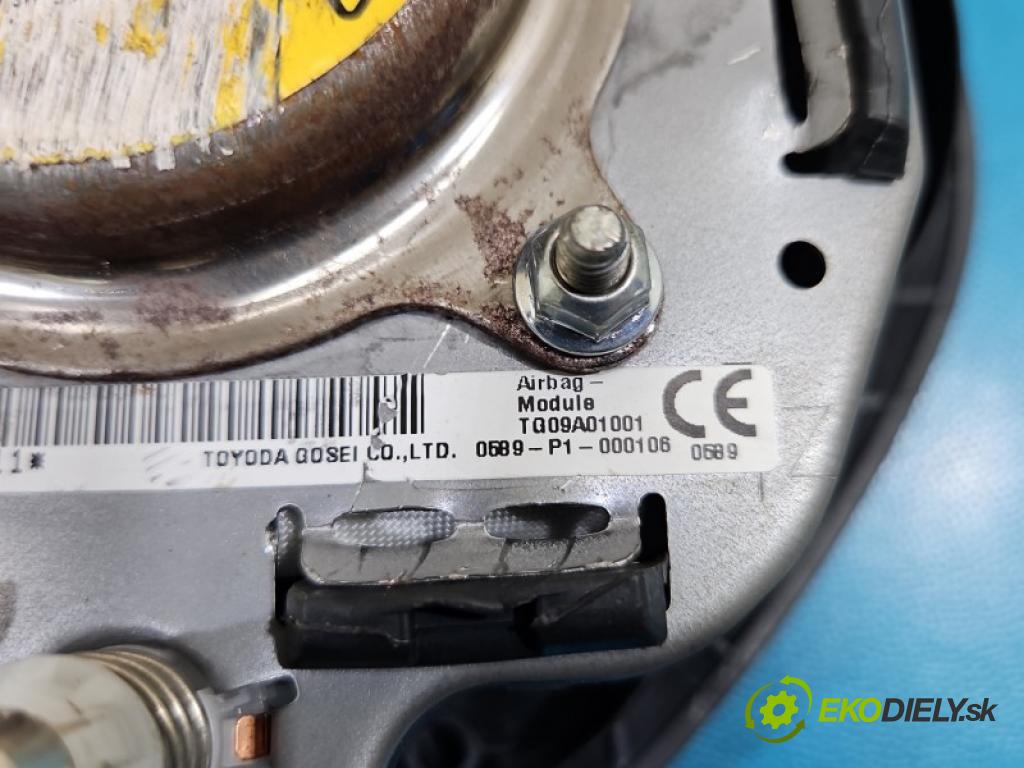 Toyota Aygo II 2014-2022 1.0 vvti 72 hp manual 53 kW 998 cm3 5- Polštář: vzduch: Řidič: 0589-P1-000106 (Airbag)