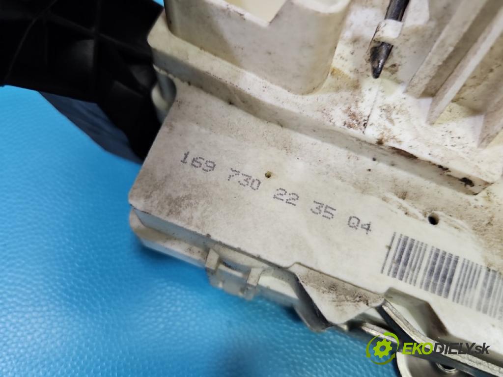 Mercedes B W245 2005-2011 2.0 cdi 109 hp manual 80 kW 1992 cm3 5- zámek zadní pravý 1697302235