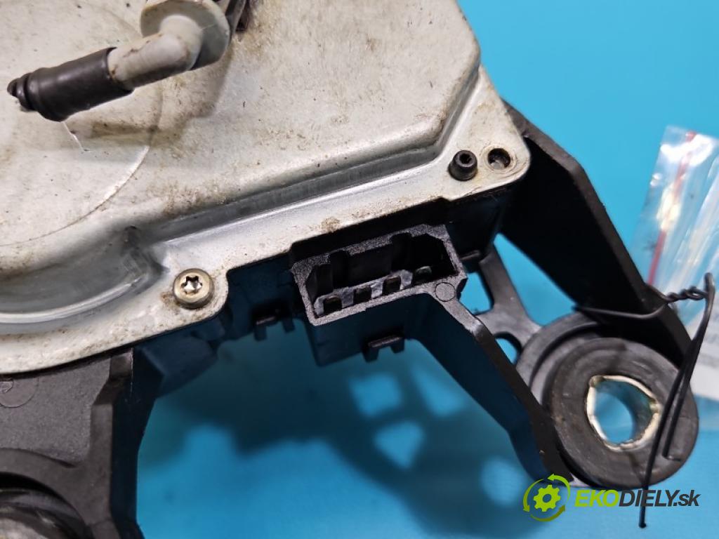 Audi A4 B5 1994-2001 1.9 tdi 110 HP manual 81 kW 1896 cm3 5- motor stieračov zadné 8L0955711B