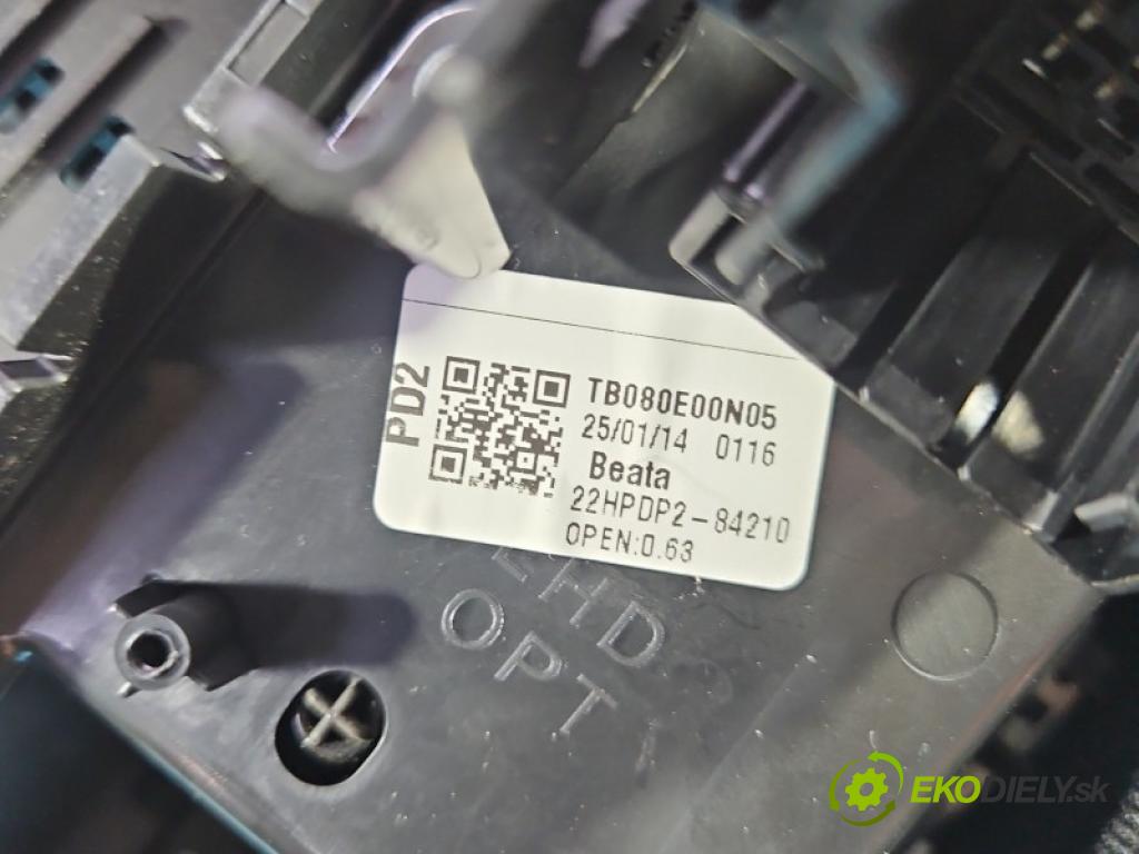 Hyundai I30 III 2016- 1.5 T 140 hp automatic 103 kW 1482 cm3 5- kastlík 846Q0G4580