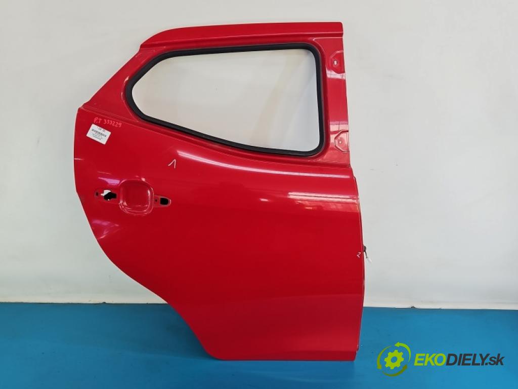 Toyota Aygo II 2014-2022 1.0 vvti 72 hp manual 53 kW 998 cm3 5- dveře zadní pravé  (Klika dveří ostatní)