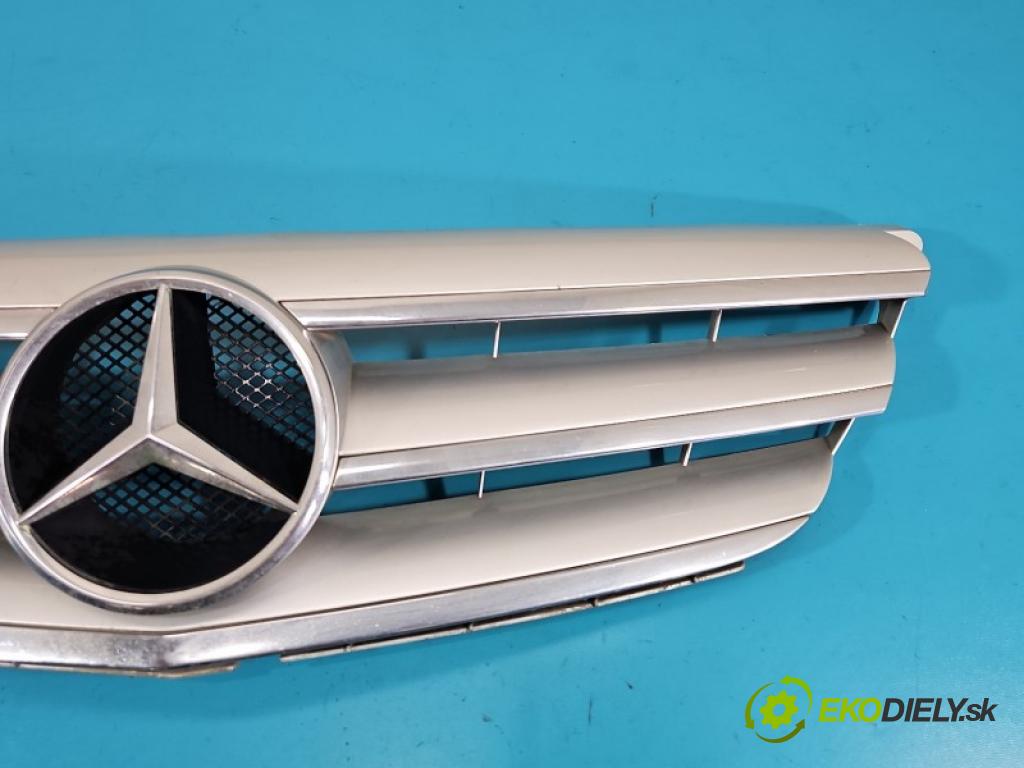 Mercedes B W245 2005-2011 2.0 cdi 109 hp manual 80 kW 1992 cm3 5- mřížka A1698800883