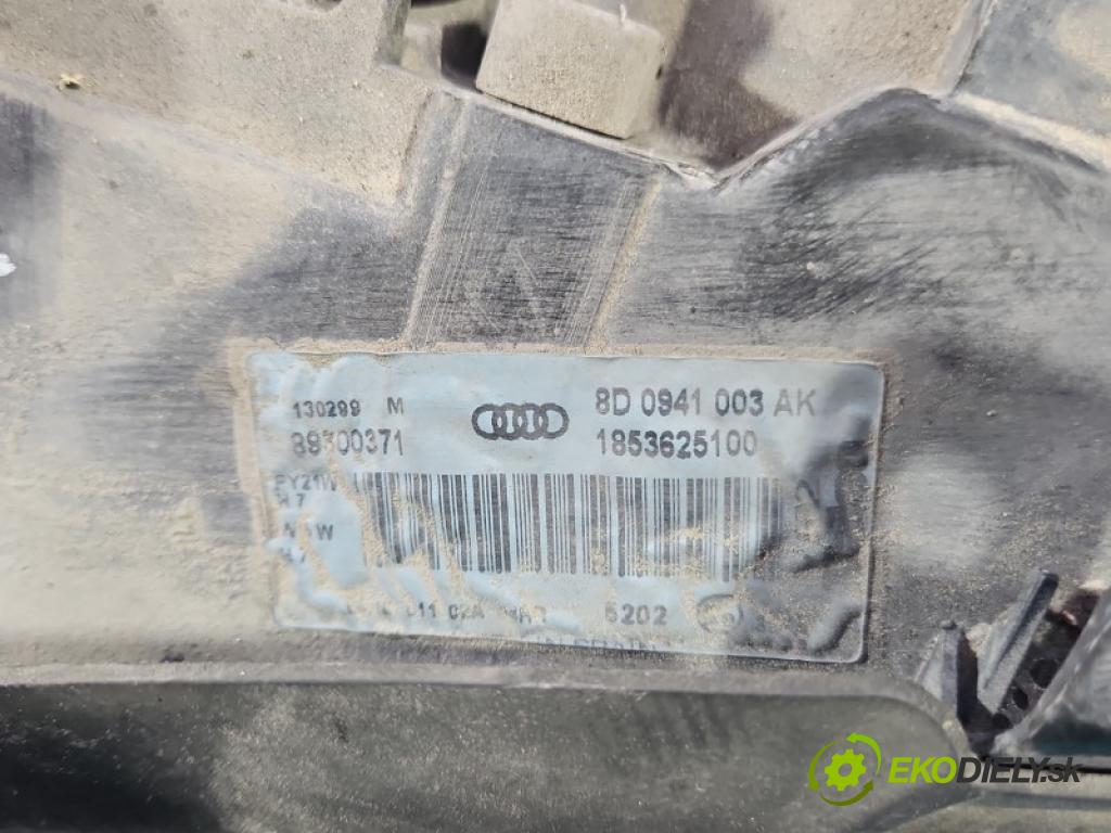 Audi A4 B5 1994-2001 1.9 tdi 110 hp manual 81 kW 1896 cm3 5- světlo levý 8D0941003AK (Klika dveří ostatní)