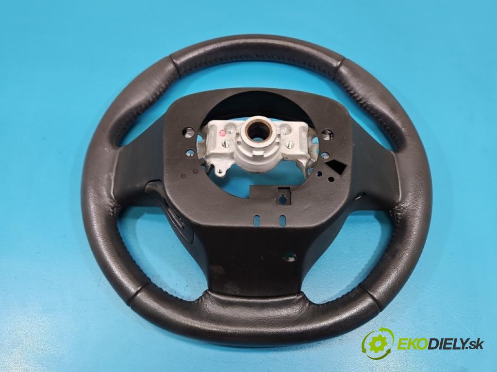 Toyota Aygo II 2014-2022 1.0 vvti 72 hp manual 53 kW 998 cm3 5- volant  (Volant)