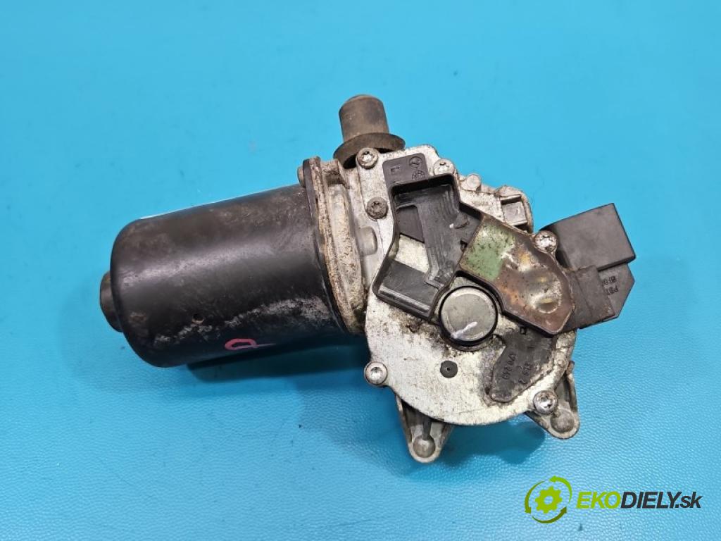 Mercedes B W245 2005-2011 2.0 cdi 109 hp manual 80 kW 1992 cm3 5- motor stěračů přední A1698200300