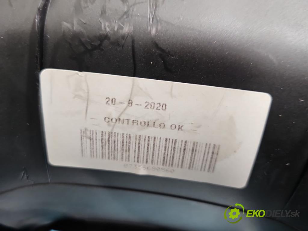Jeep Renegade 2014- 1.3 T 150 hp automatic 110 kW 1332 cm3 5- loketní opěrka 735658881 (Loketní opěrka)