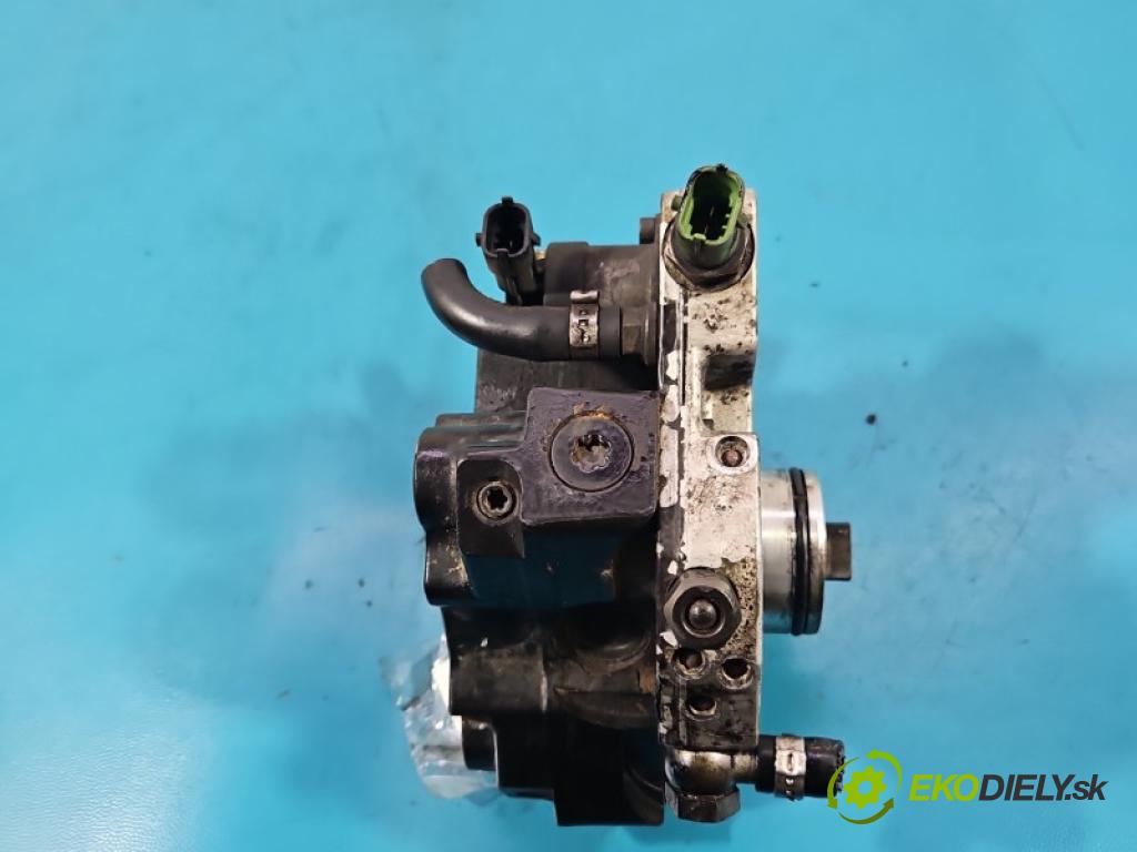 Volvo V70 III 2007-2016 2.4 D5 185 hp automatic 136 kW 2400 cm3 5- čerpadlo vstřikovací 0445010111 (Vstřikovací čerpadlo)