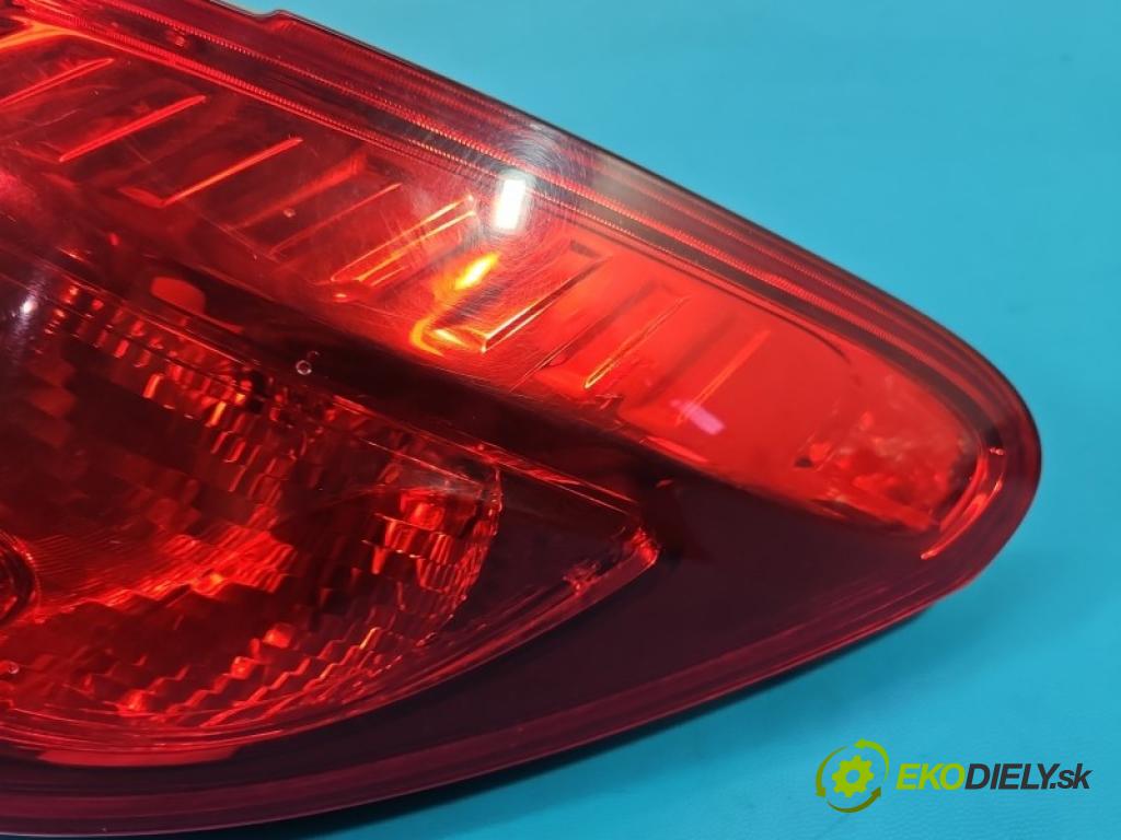 Opel Meriva B 2010-2017 1.4 T 120 hp manual 88 kW 1364 cm3 5- světlo zadní pravé blatník: