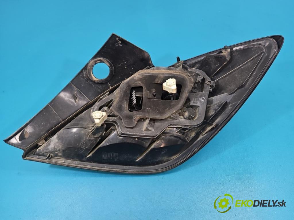 Opel Astra III 2004-2014 1.6 16V 105 hp manual 77 kW 1598 cm3 3- světlo zadní levé blatník: 342691834