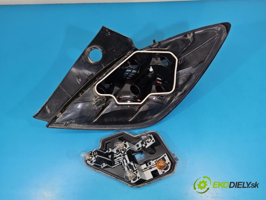 Opel Astra III 2004-2014 1.6 16V 105 hp manual 77 kW 1598 cm3 3- světlo zadní levé blatník: 342691834