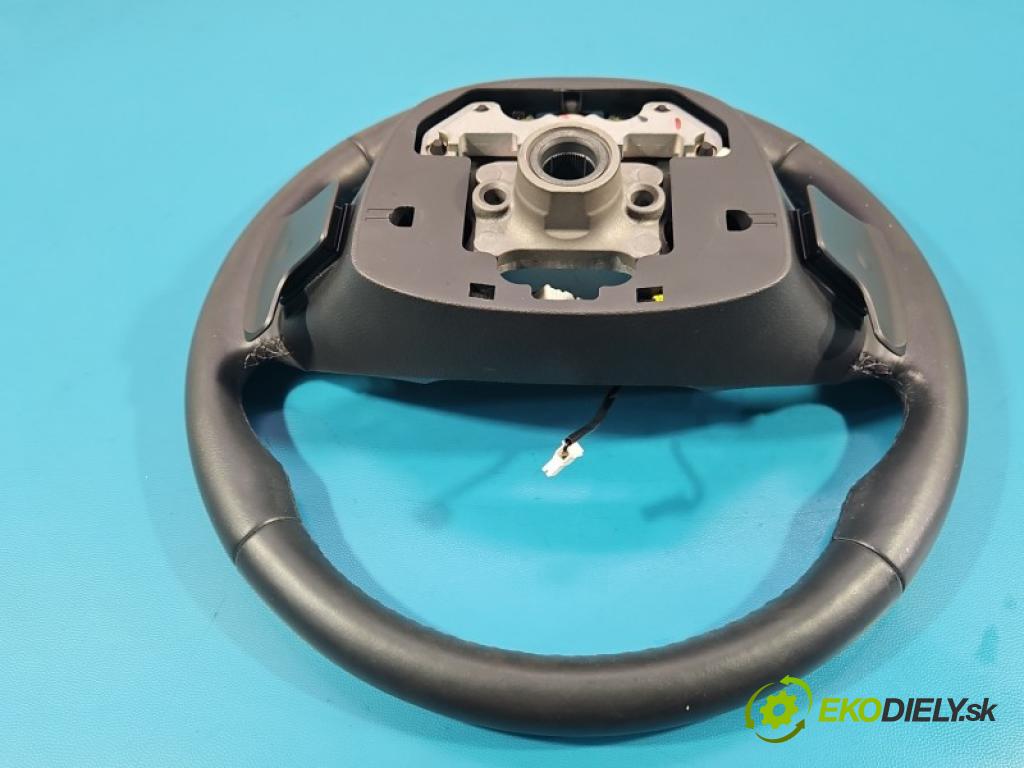 Hyundai I30 III 2016- 1.5 T 140 hp automatic 103 kW 1482 cm3 5- volant 250121-00118 (Volant)