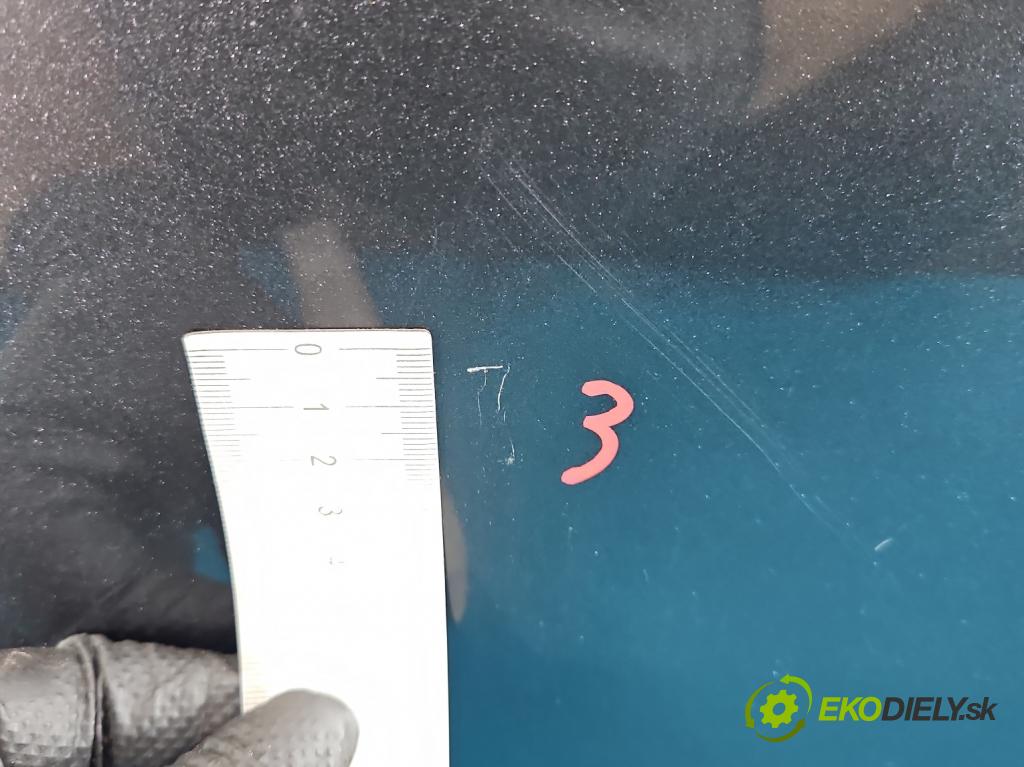 Toyota Corolla E16/E18  2013-2019 1.6 16V 132  HP manual 97 kW 1598 cm3 4- dvere predné ľavé  (Kľučka dverí ostatné)
