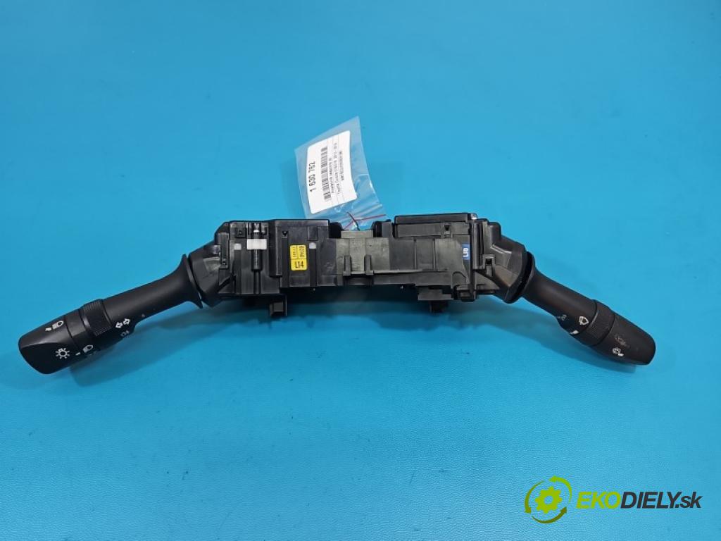 Toyota Corolla E16/E18 2013-2019 1.6 16V 132 HP manual 97 kW 1598 cm3 4- prepínač komplex: 02740-17F849 (Prepínacie páčky pod volantom)