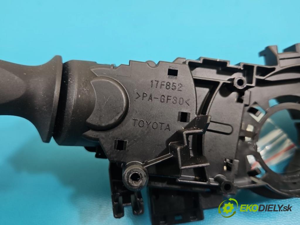 Toyota Corolla E16/E18 2013-2019 1.6 16V 132 HP manual 97 kW 1598 cm3 4- prepínač komplex: 02740-17F849 (Prepínacie páčky pod volantom)