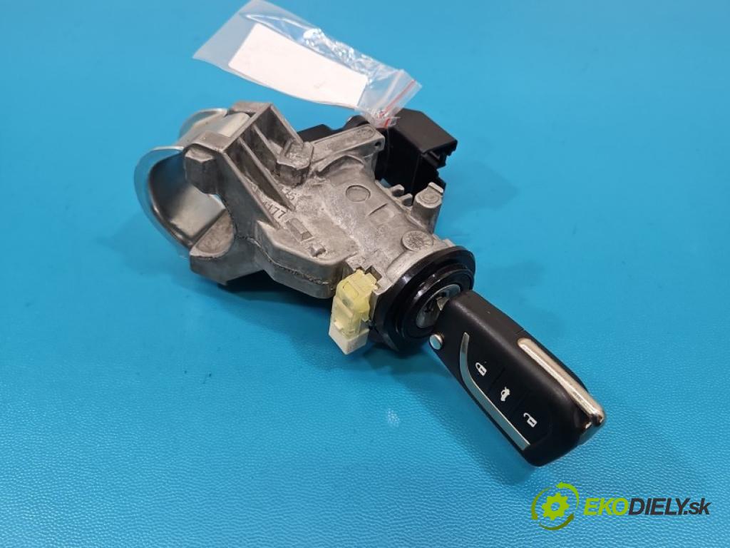 Toyota Corolla E16/E18  2013-2019 1.6 16V 132  HP manual 97 kW 1598 cm3 4- Spínačka 89782-02010 (Spínacia skrinka)