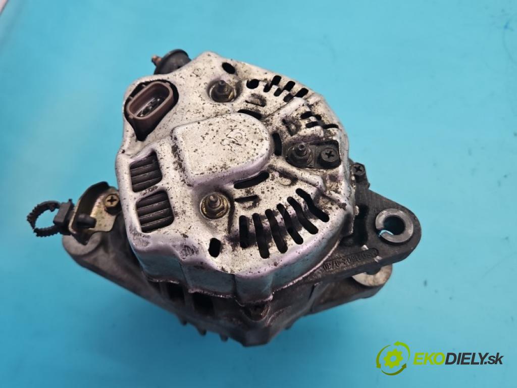Toyota Yaris I 1999-2005 1.0 vvti 65 hp manual 48 kW 998 cm3 3- Alternator 27060-0J040 (Alternátor)