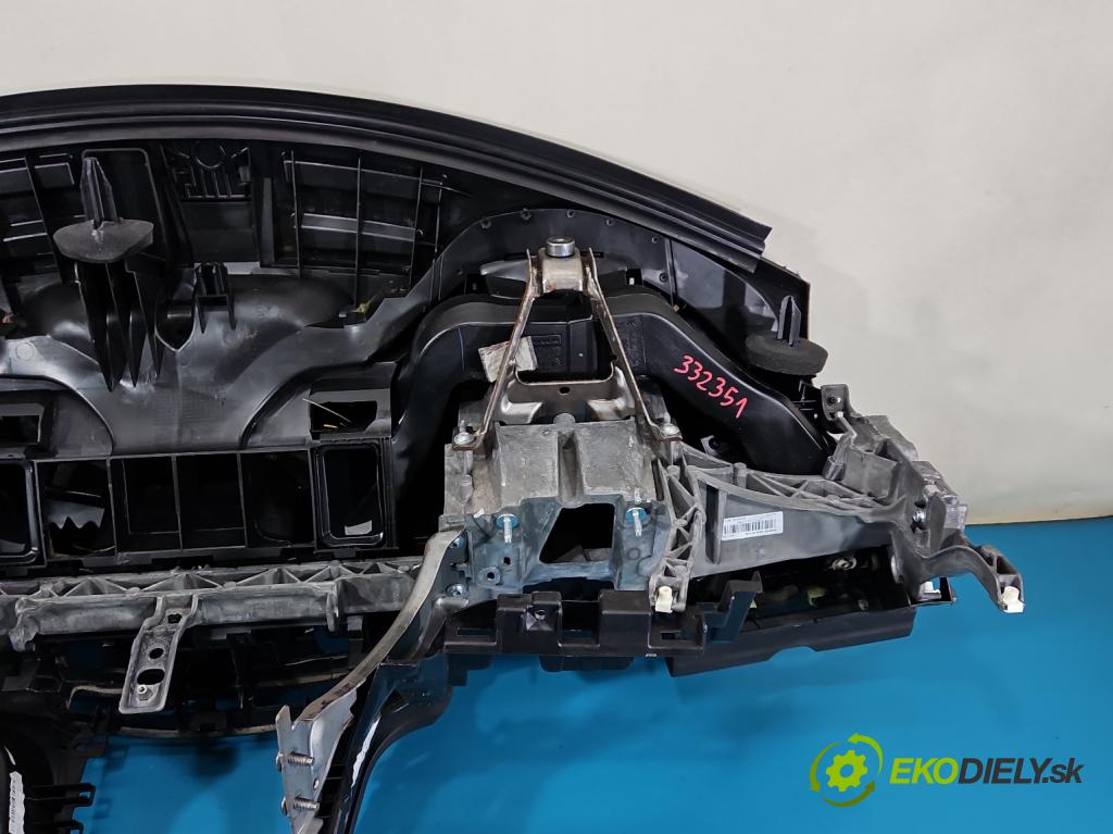 Peugeot 508 I 2010-2018 2.0 hdi 181KM automatic 133 kW 1997 cm3 5- kokpit,přistrojova deska