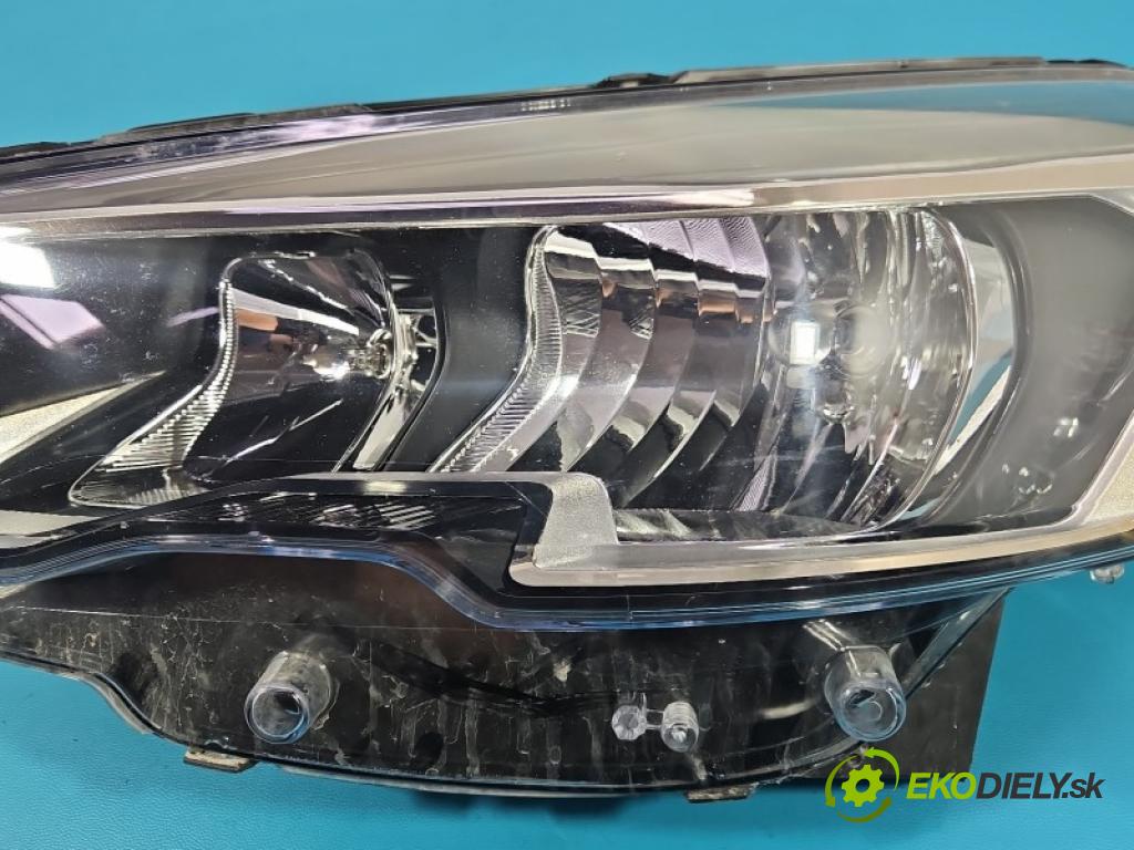 Peugeot 508 I 2010-2018 2.0 hdi 181KM automatic 133 kW 1997 cm3 5- světlo levý  (Klika dveří ostatní)