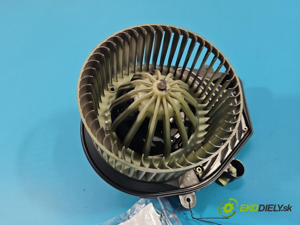 Audi A4 B5 1994-2001 1.8 T 150 hp manual 110 kW 1781 cm3 4- ventilátor vzduchu 740221233F