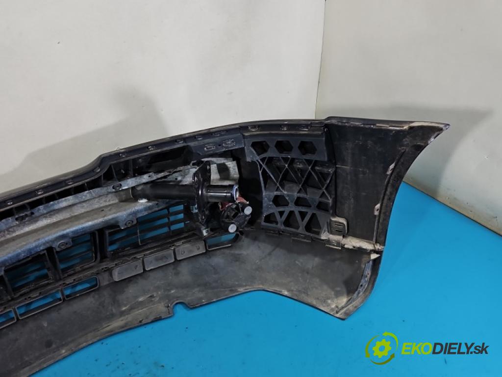 Audi A4 B5 1994-2001 1.8 T 150 HP manual 110 kW 1781 cm3 4- nárazník predné 8D080711AB (Kľučka dverí ostatné)