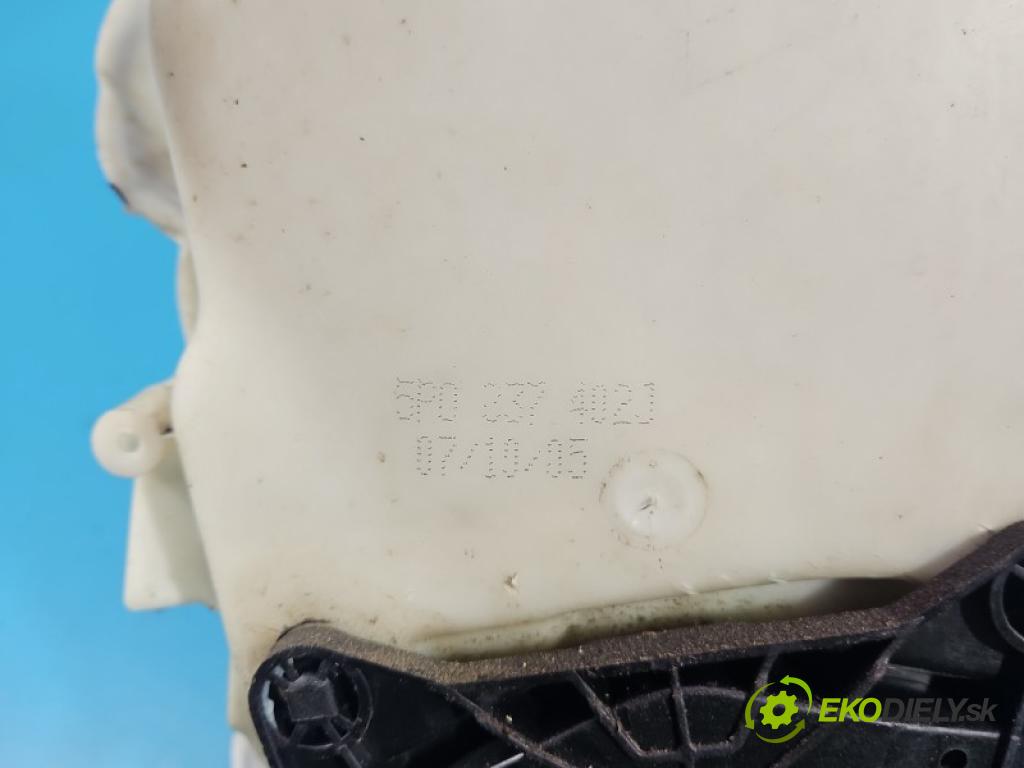 Seat Altea 1.9 tdi BKC 105 HP manual 77 kW 1896 cm3 5- mechanizmus okna predné pravý 1K0959792H