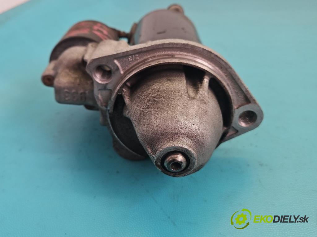 Audi A4 B5 1994-2001 1.8 T 150 hp manual 110 kW 1781 cm3 4- startér: 058911023B (Startér)