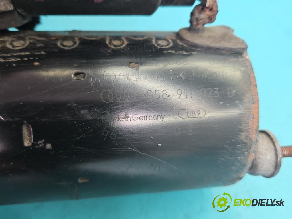 Audi A4 B5 1994-2001 1.8 T 150 hp manual 110 kW 1781 cm3 4- startér: 058911023B (Startér)
