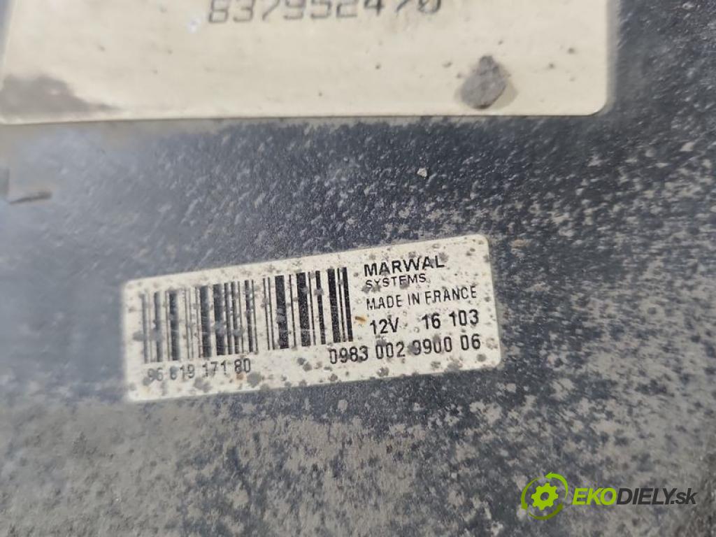 Peugeot 508 I 2010-2018 2.0 hdi 181KM automatic 133 kW 1997 cm3 5- Nádrž: tekutina: FAP DPF 9681917180