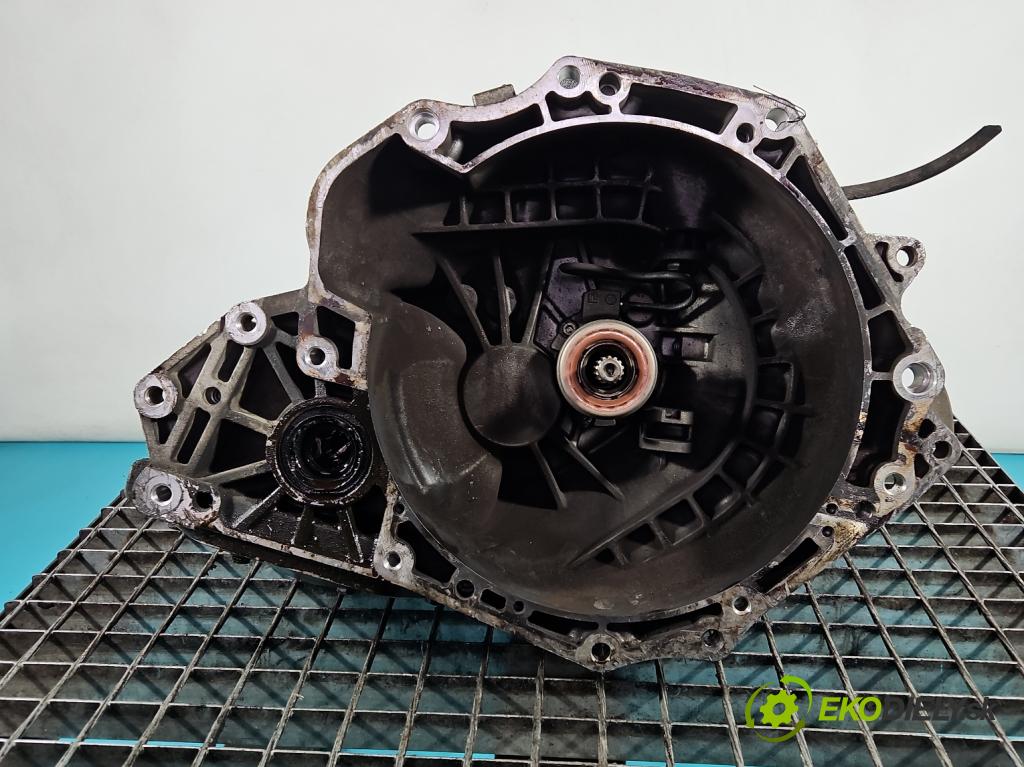 Opel Meriva B 2010-2017 1.4 T 120 hp manual 88 kW 1364 cm3 5- převodovka stupňová manual 3W394