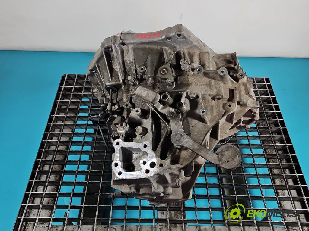 Toyota Corolla E16/E18  2013-2019 1.6 16V 132 hp manual 97 kW 1598 cm3 4- převodovka stupňová manual