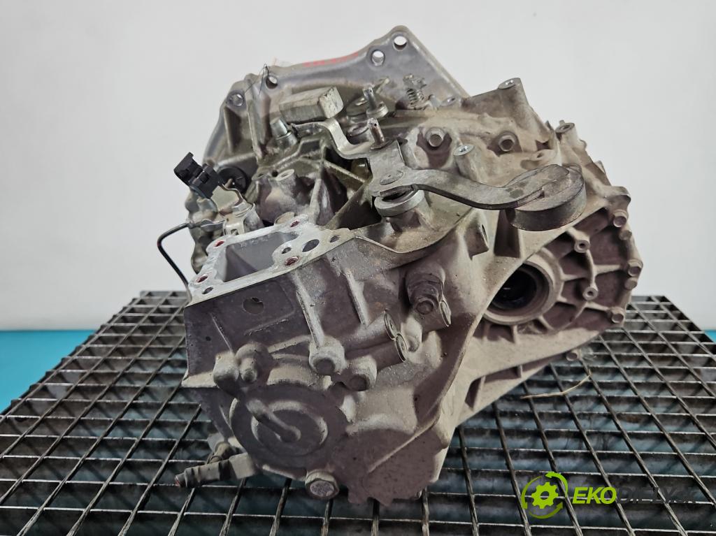 Toyota Corolla E16/E18  2013-2019 1.6 16V 132 hp manual 97 kW 1598 cm3 4- převodovka stupňová manual
