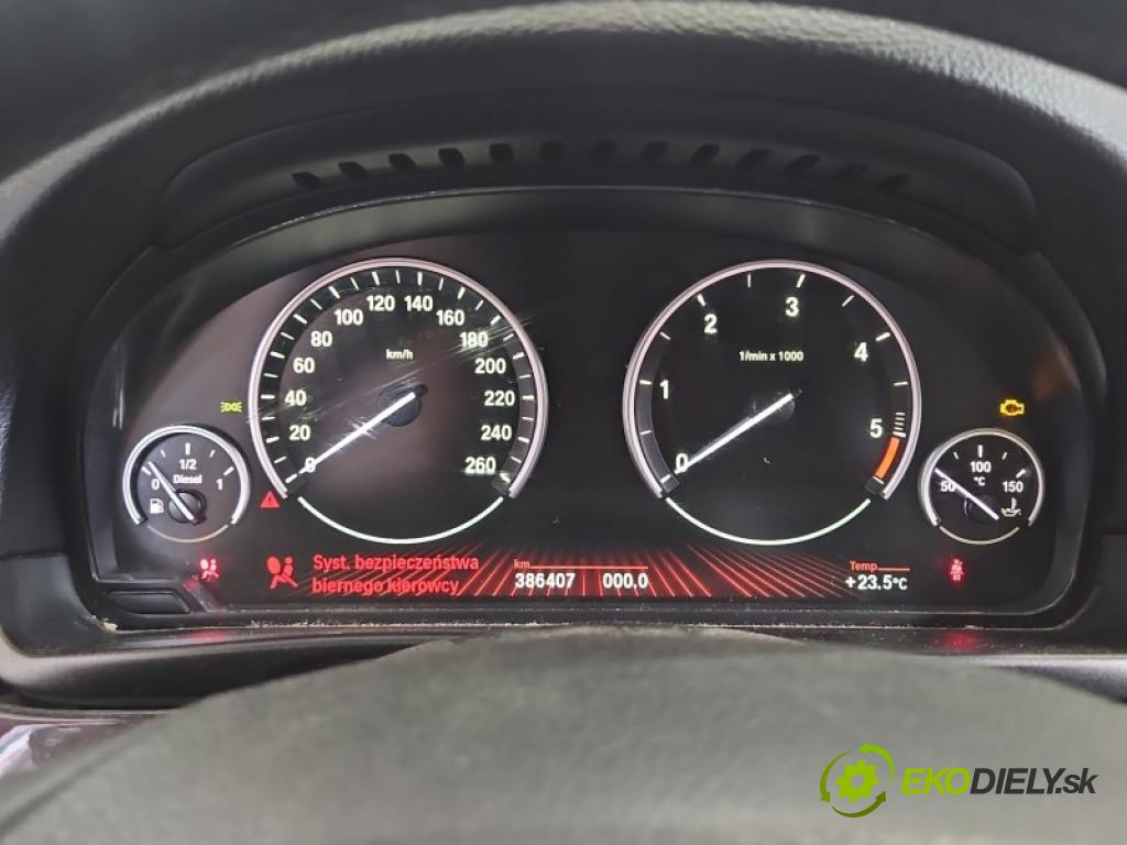 Bmw 5 F10 2010-2017 3.0d 204 hp manual 150 kW 2993 cm3 4- Přístrojová deska 9252532-01 (Přístrojová deska)