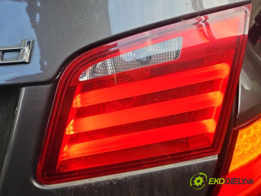 Bmw 5 F10 2010-2017 3.0d 204 HP manual 150 kW 2993 cm3 4- svetlo / reflektor zadné pravé kufrové dvere 7203226