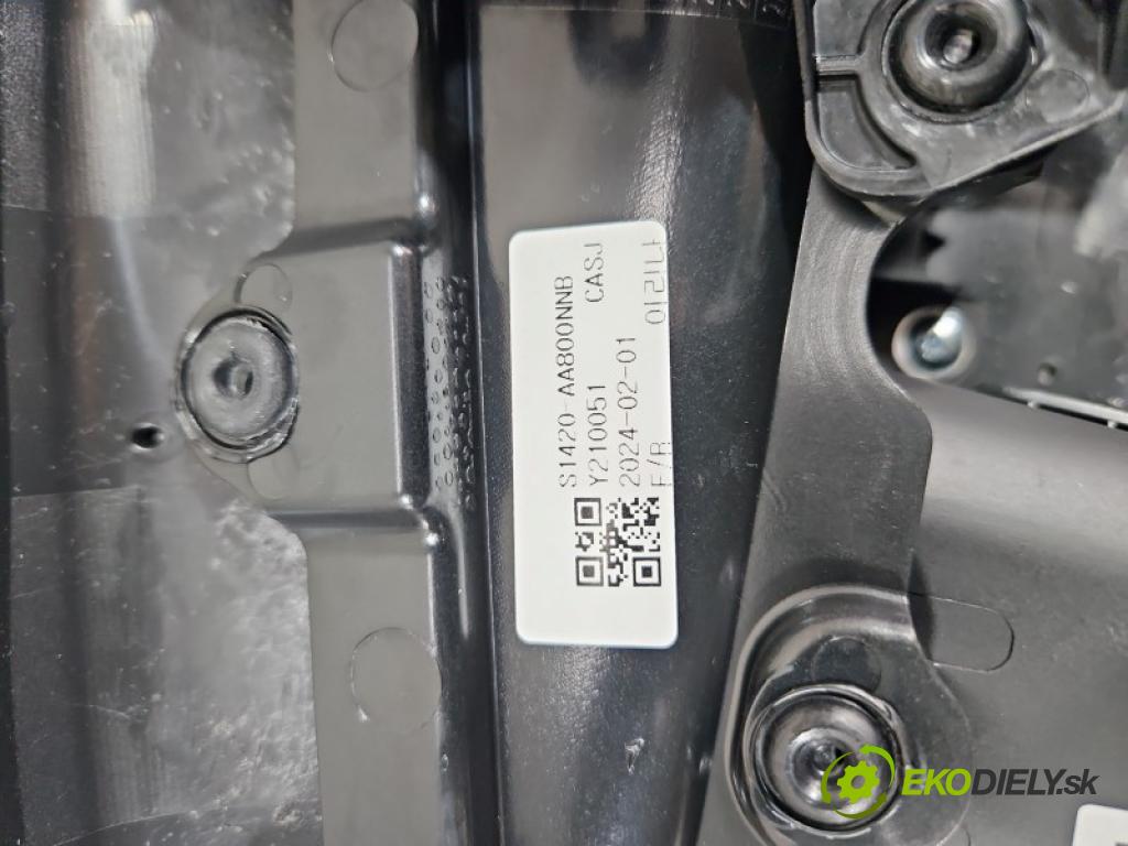 Hyundai Elantra VII 2020- 1.6 16V manual 90.2 kW 1598 cm3 4- Čalounictví: dvere predné pravé 82361-AA500