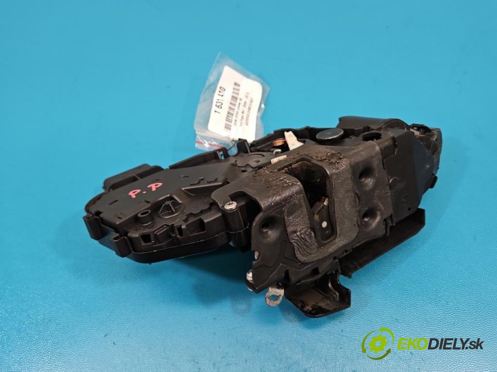 Ford Kuga Mk1 2008-2013 2.0 TDCI 163 hp automatic 120 kW 1997 cm3 5- zámek přední pravý 8V4A-S26412-GA