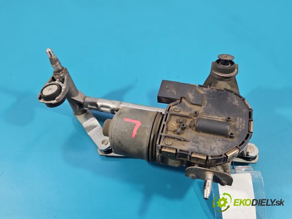 Seat Altea 1.9 tdi BKC 105 hp manual 77 kW 1896 cm3 5- motor stěračů přední 0390241936