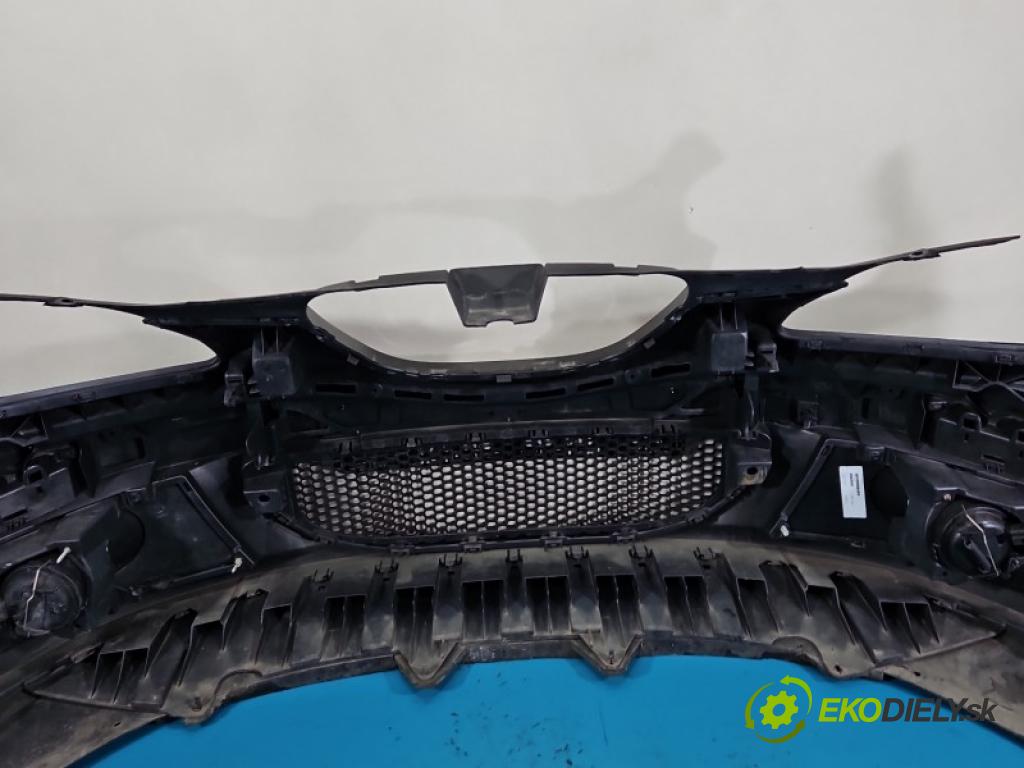 Seat Altea 1.9 tdi BKC 105 HP manual 77 kW 1896 cm3 5- nárazník predné (Kľučka dverí ostatné)