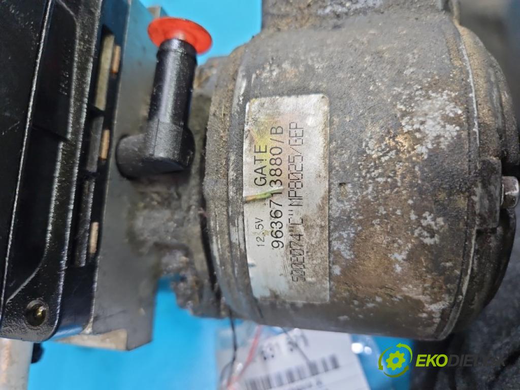 Citroen C5 I 2001-2008 2.0 hdi 109 hp manual 80 kW 1997 cm3 5- čerpadlo pozastavení: 9636713880