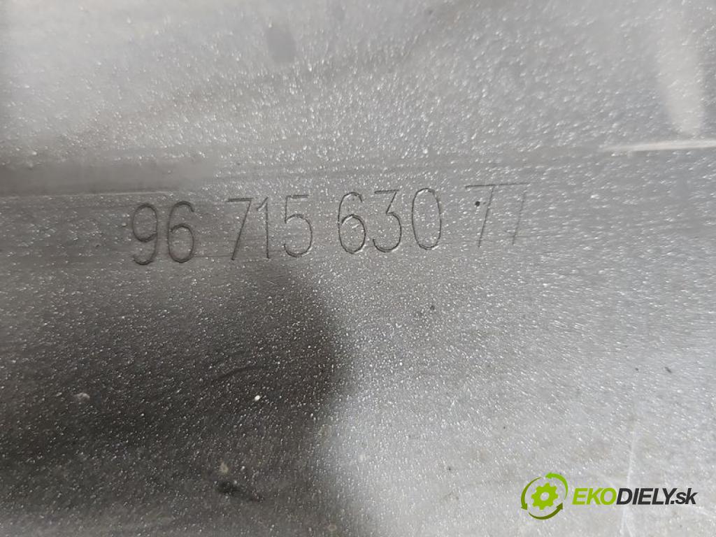 Peugeot 508 I 2010-2018 2.0 hdi 181KM automatic 133 kW 1997 cm3 5- nárazník zadné  (Kľučka dverí ostatné)