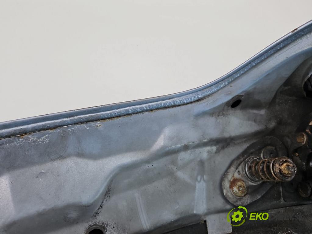 Bmw 5 E39 1996-2003 2.5d 163 hp automatic 120 kW 2497 cm3 5- kapota přední
