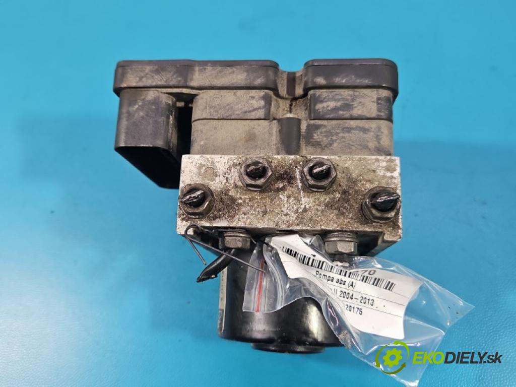 Skoda Octavia II 2004-2013 1.6 8V 102 HP manual 75 kW 1595 cm3 5- čerpadlo abs 1K0907379AK (Pumpa ABS)