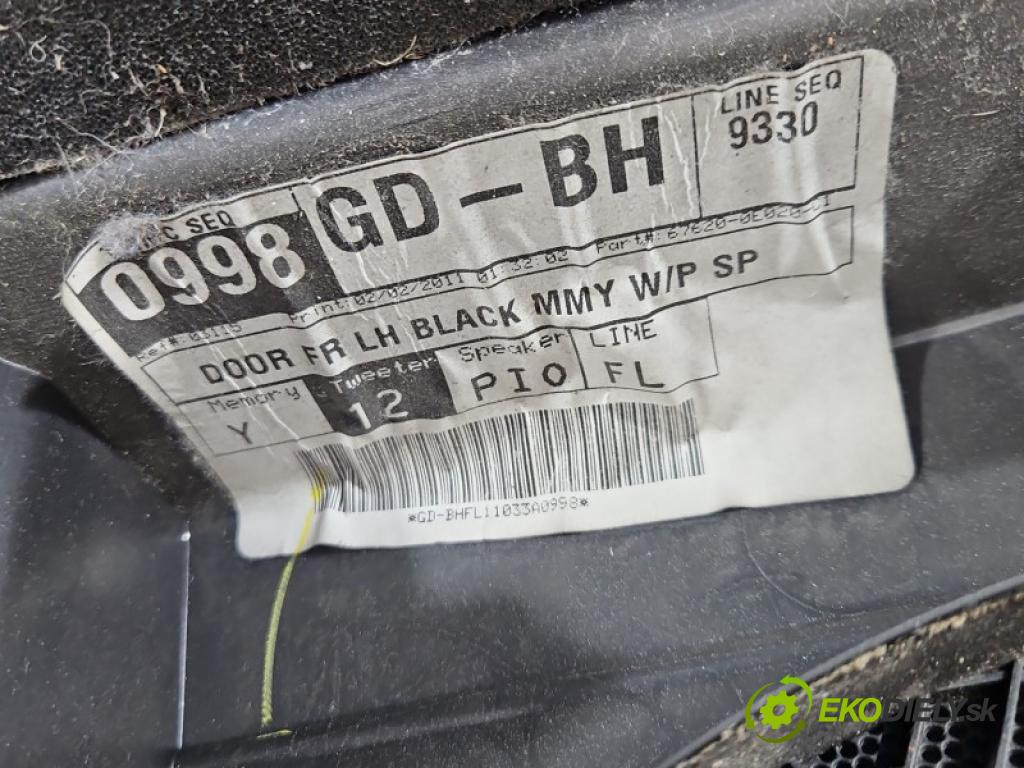 Lexus RX III 2008-2015 3.5 V6 277KM: automatic 204 kW 3456 cm3 5- Čalounictví: dvere predné ľavé