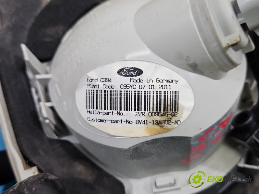 Ford Kuga Mk1 2008-2013 2.0 TDCI 163 HP automatic 120 kW 1997 cm3 5- svetlo / reflektor zadné pravé kufrové dvere 8V41-13A602-AD