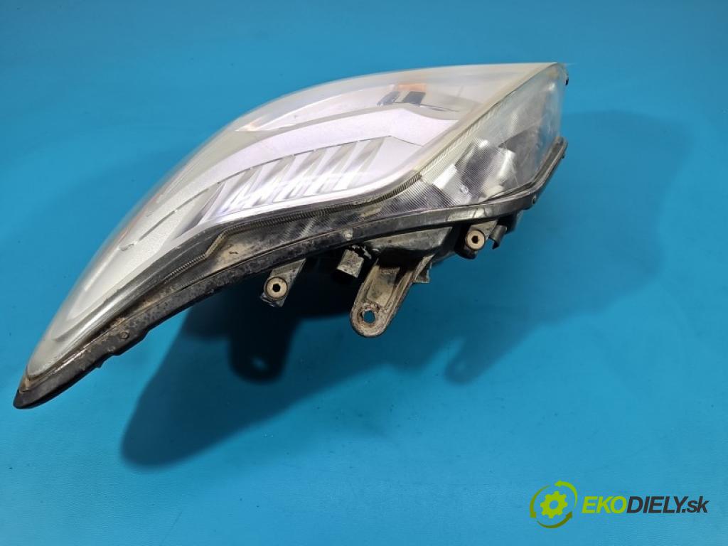 Ford Kuga Mk1 2008-2013 2.0 TDCI 163 HP automatic 120 kW 1997 cm3 5- Reflektor: ľavý  (Kľučka dverí ostatné)