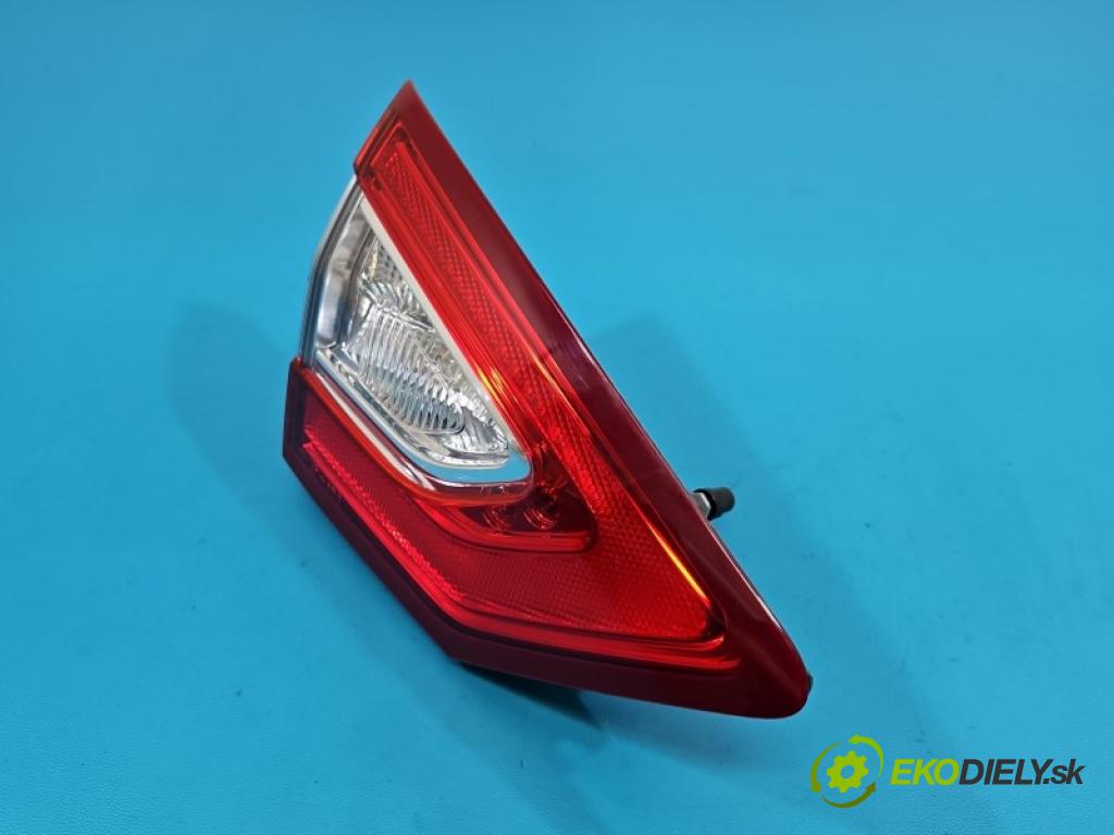 Ford Mondeo Mk5 2014-2022 2.0 tdci 150 HP manual 110.3 kW 1997 cm3 5- svetlo / reflektor zadné ľavé kufrové dvere DS73-13A603-JE