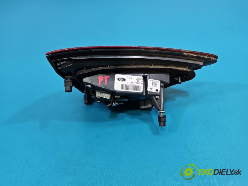 Ford Mondeo Mk5 2014-2022 2.0 tdci 150 HP manual 110.3 kW 1997 cm3 5- svetlo / reflektor zadné pravé kufrové dvere DS73-13A602-JE